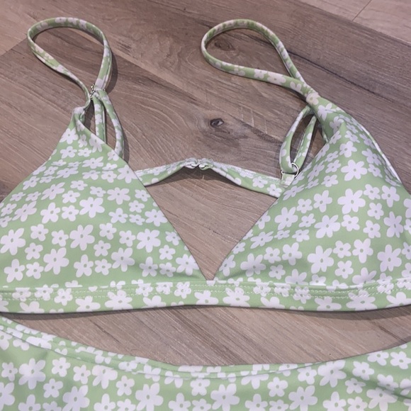 Aurelle swimsuit - Picture 2 of 3